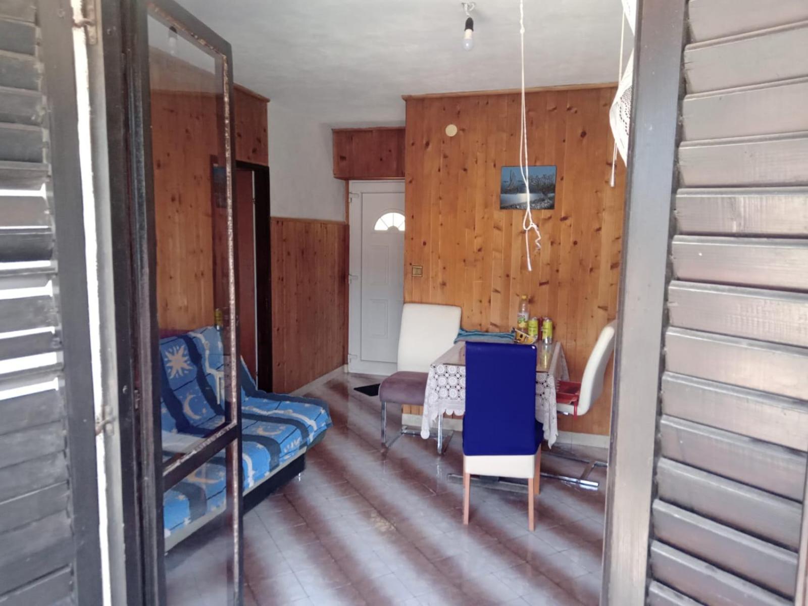 Apartments Nikola Pucisca Bagian luar foto